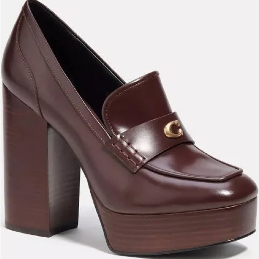 NWT Coach Ilyse Platform Loafers in Maple